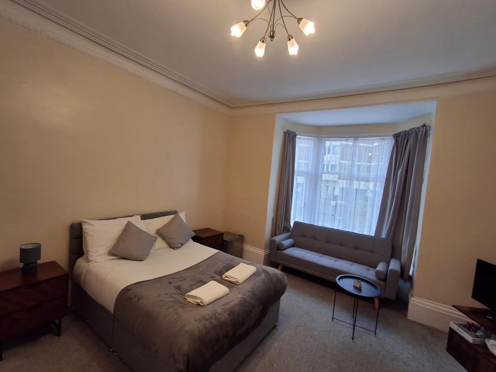 Inn By The Sea, Portsmouth - En Suite Rooms With Sea View Possible, Parking Ev 22Kw Luaran gambar