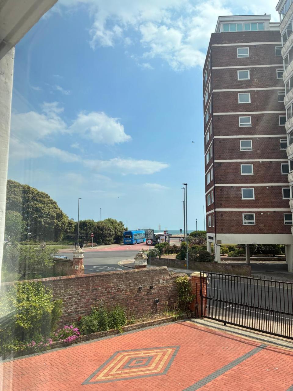 Inn By The Sea, Portsmouth - En Suite Rooms With Sea View Possible, Parking Ev 22Kw Luaran gambar