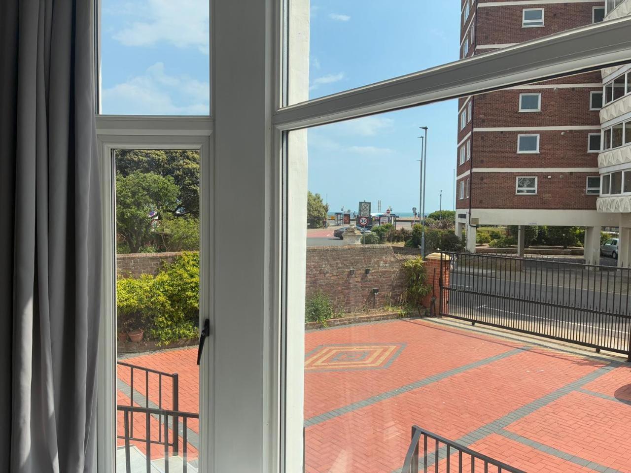 Inn By The Sea, Portsmouth - En Suite Rooms With Sea View Possible, Parking Ev 22Kw Luaran gambar